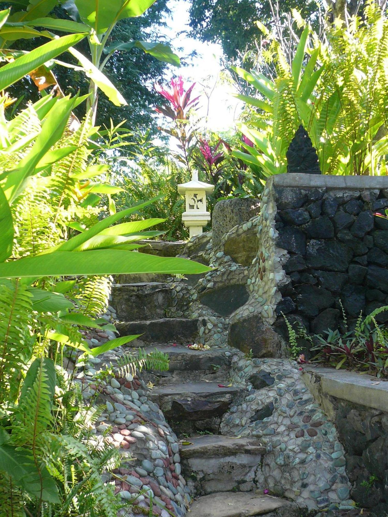 Sananda Bungalow Lovina Beach Extérieur photo